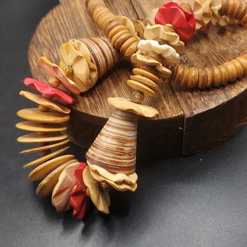 Overflow heishi handcarved tiki‎ Lava necklace movie prop collectible